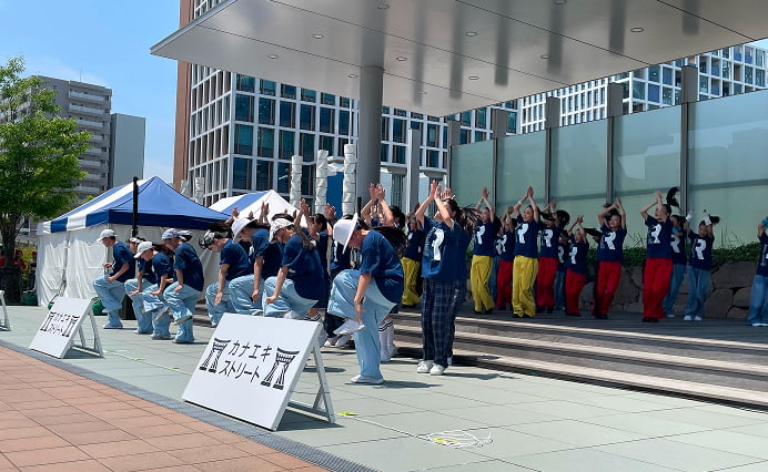 金沢駅前広場賑わい創出事業